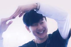 开云体育入口-统治与压制，阿什拉夫掌控全局，加纳得分潮淹没突尼斯