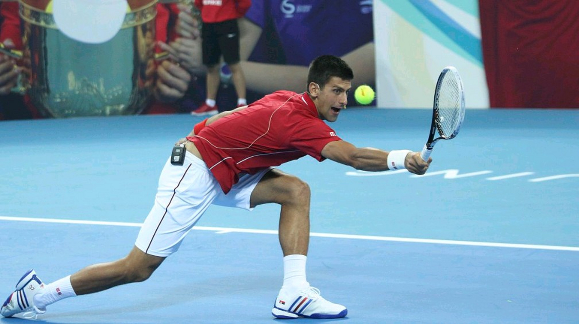 世界网球队逆转日本网球队，德约科维奇送出助攻的简单介绍