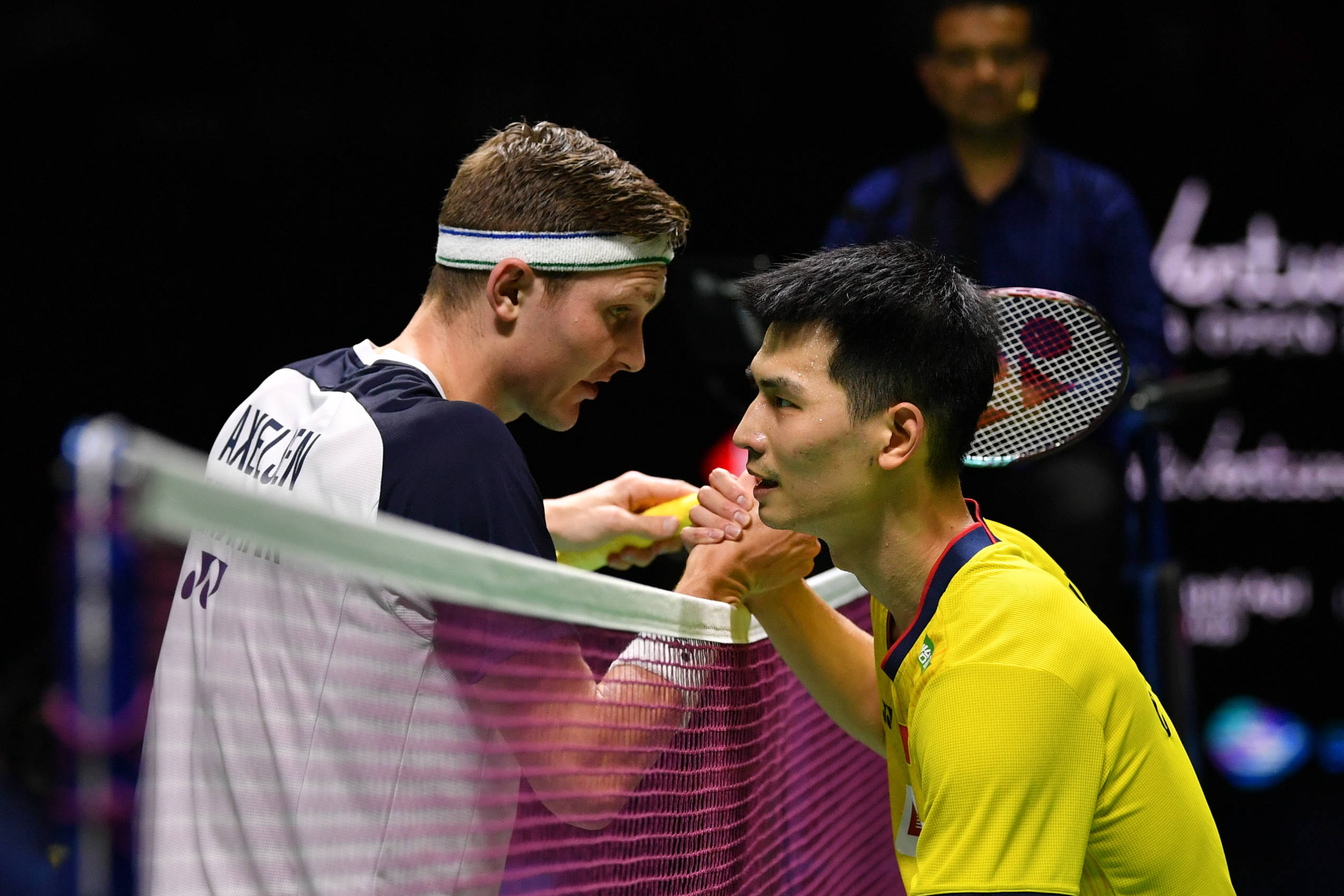 包含印度羽毛球队完胜日本羽毛球队，安赛龙打破历史纪录的词条