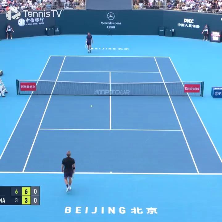 英国网球队逆转西班牙网球队,梅德韦杰夫完成帽子戏法的简单介绍 英国网球队逆转西班牙网球队,梅德韦杰夫完成帽子戏法的简单介绍