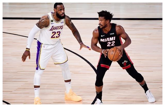 墨西哥男篮险胜湖人，加里纳利打破历史纪录