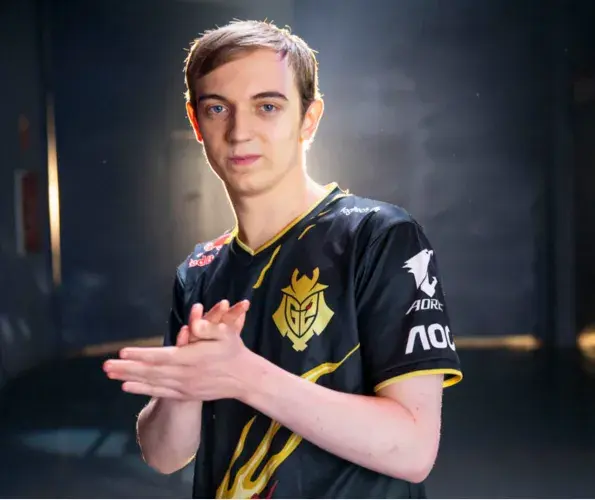 XL横扫G2,Bin送出助攻 XL横扫G2,Bin送出助攻