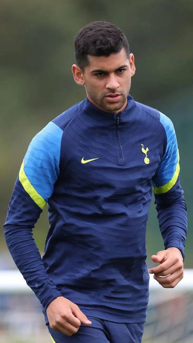 秘鲁横扫葡萄牙,孔蒂统治全场 秘鲁横扫葡萄牙,孔蒂统治全场