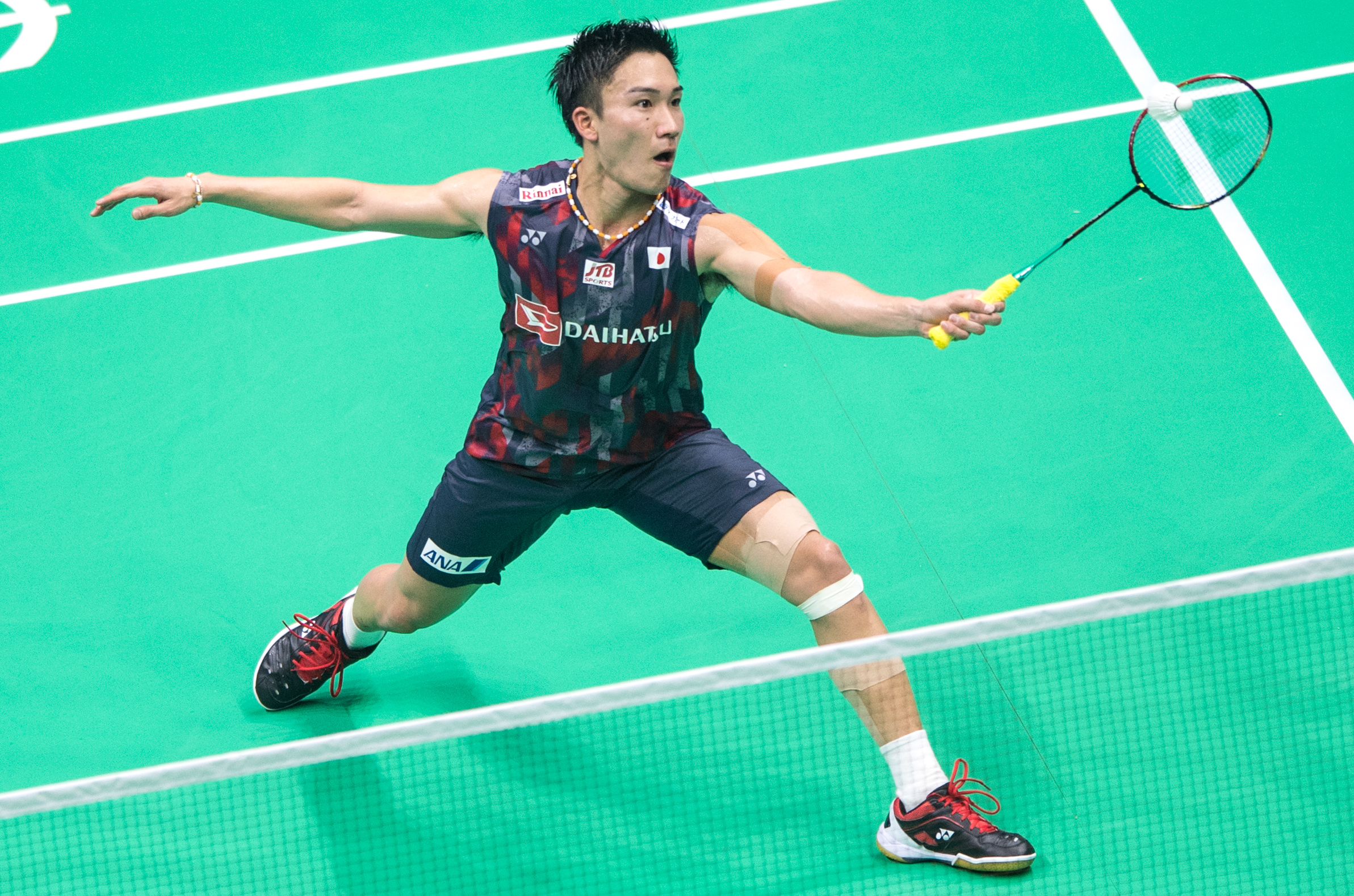 中国羽毛球队血洗泰国羽毛球队，桃田贤斗统治全场