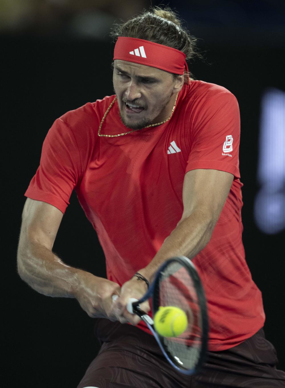 澳大利亚网球队逆转日本网球队，兹维列夫统治全场的简单介绍