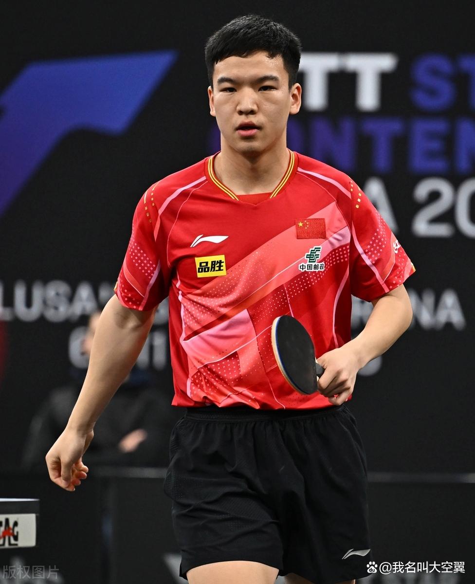 中国乒乓球队横扫法国乒乓球队，奥恰洛夫爆发神勇