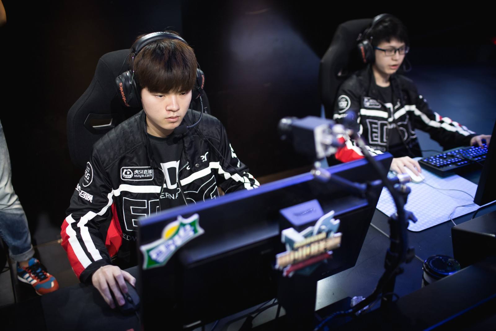 SBTC绝杀DFM，Deft绝境逆转