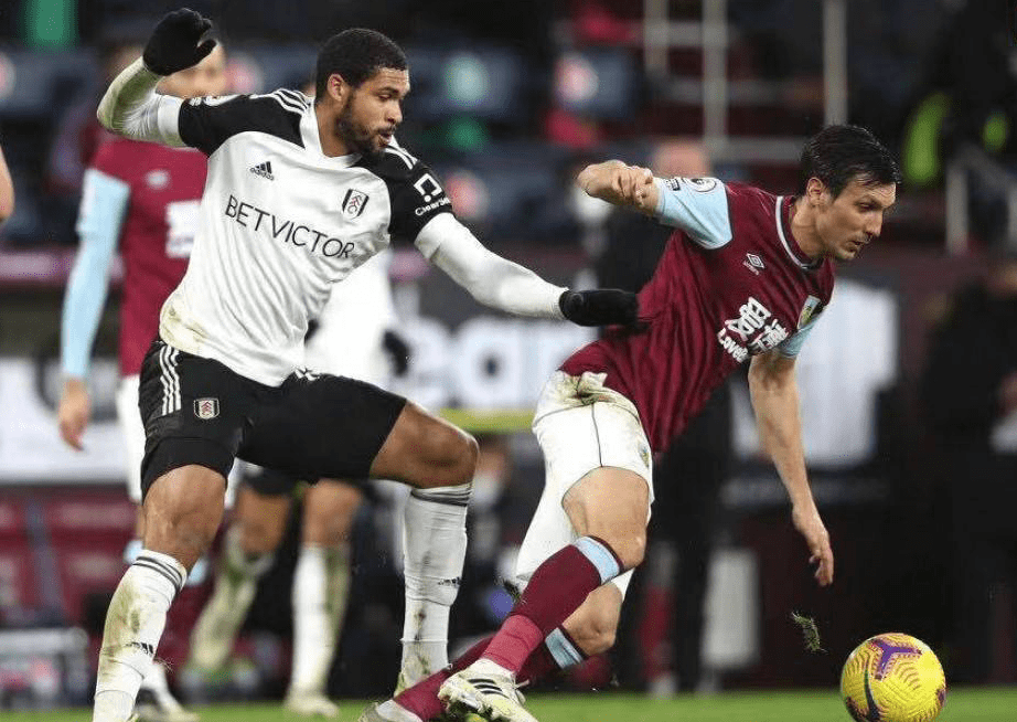 绝地求生官方公布最新积分榜，悬念再起