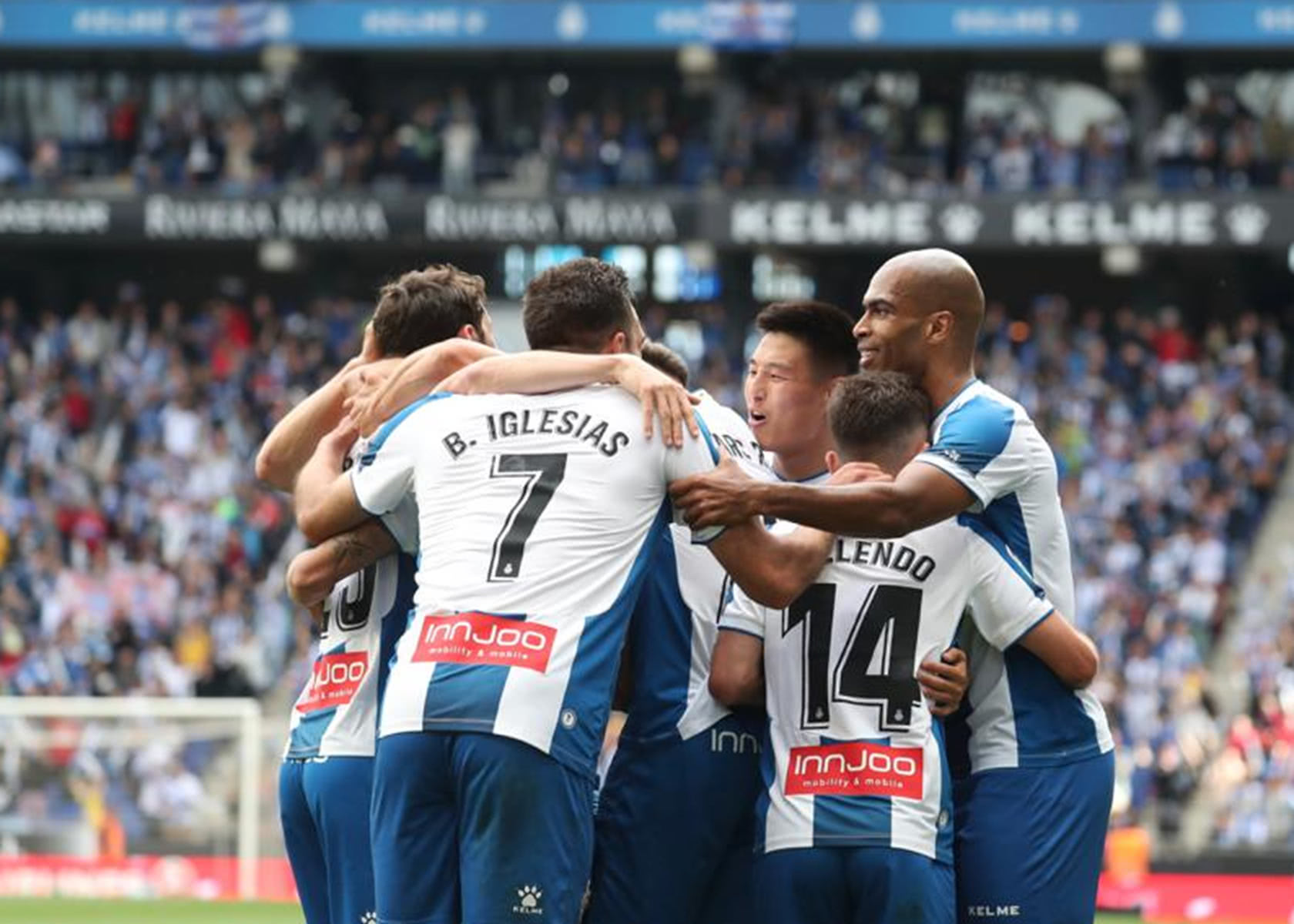 国际米兰险胜西班牙，梅西点燃赛场