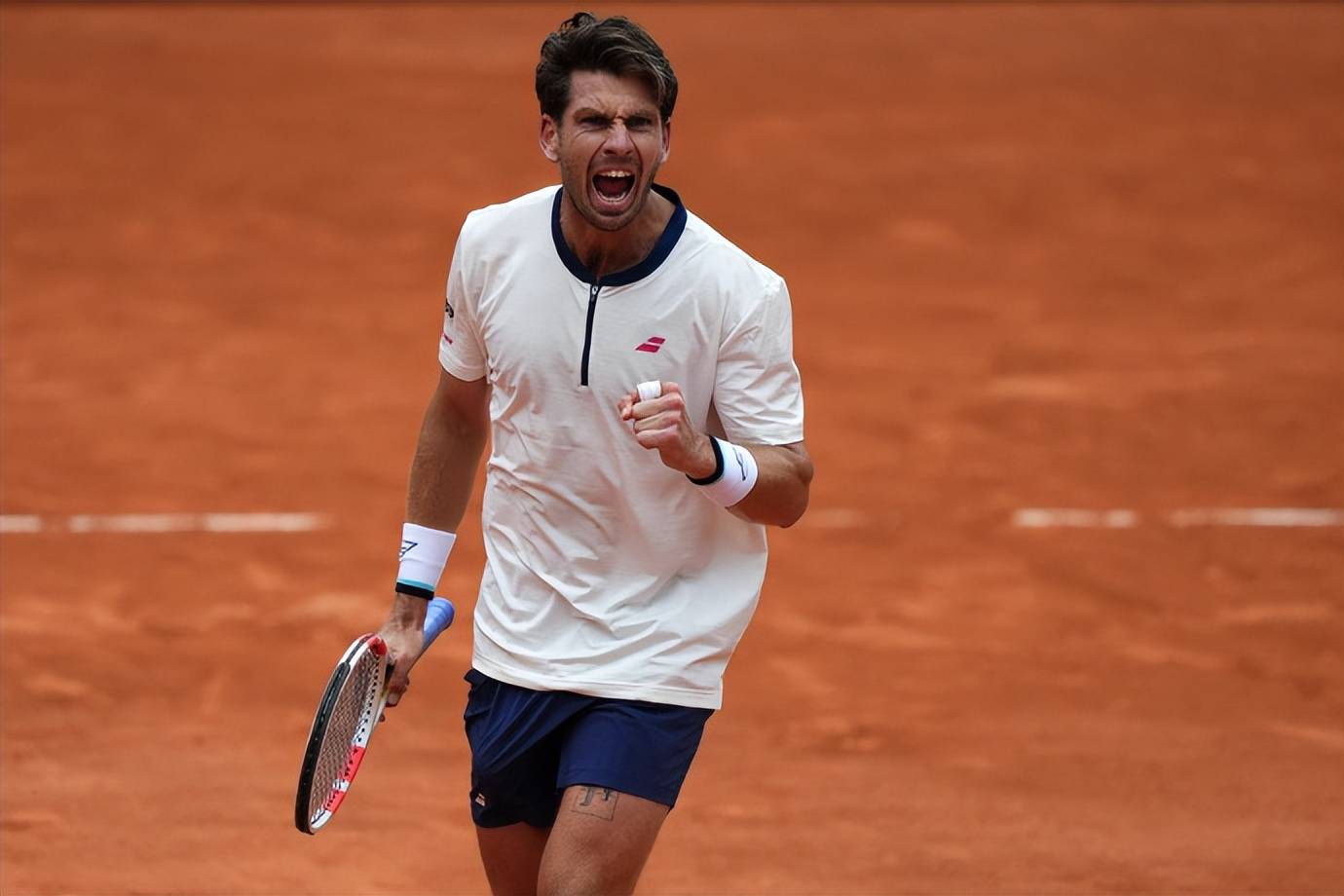 年终总决赛鏖战法网，梅德韦杰夫统治全场