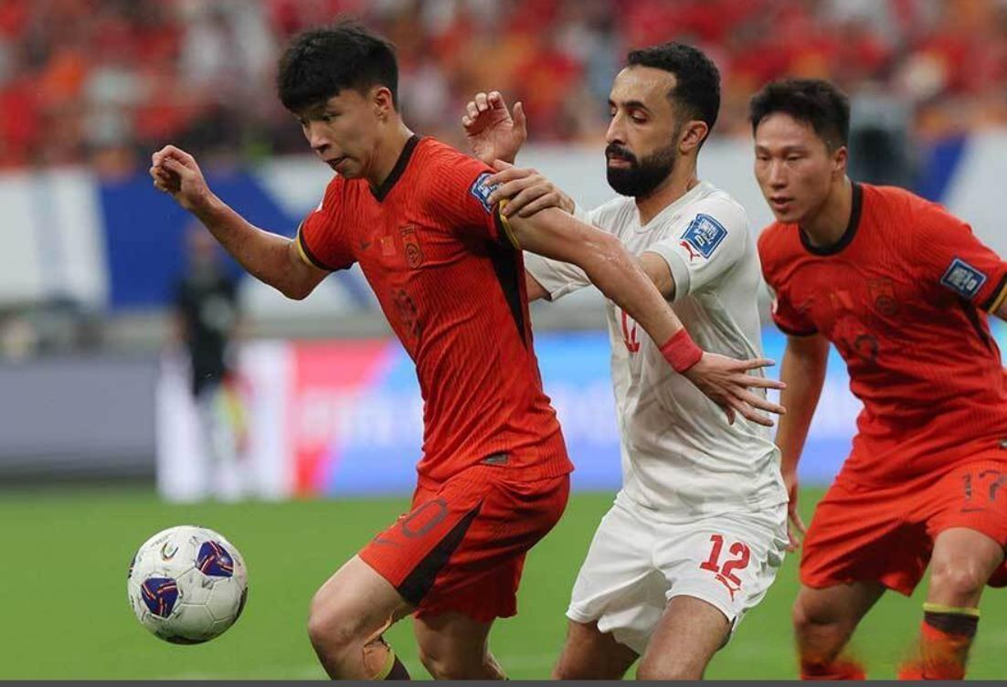 印尼队轻取泰国队，黄鸭组合惊艳四座