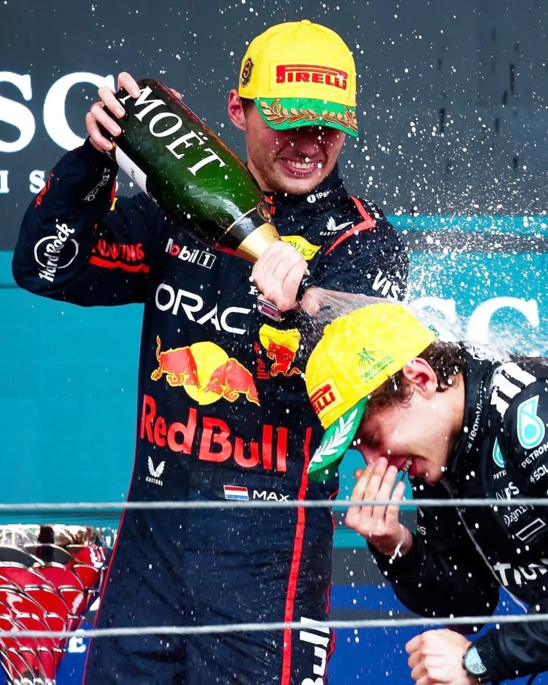 红牛车队横扫红牛二队，皮亚斯特里状态火热