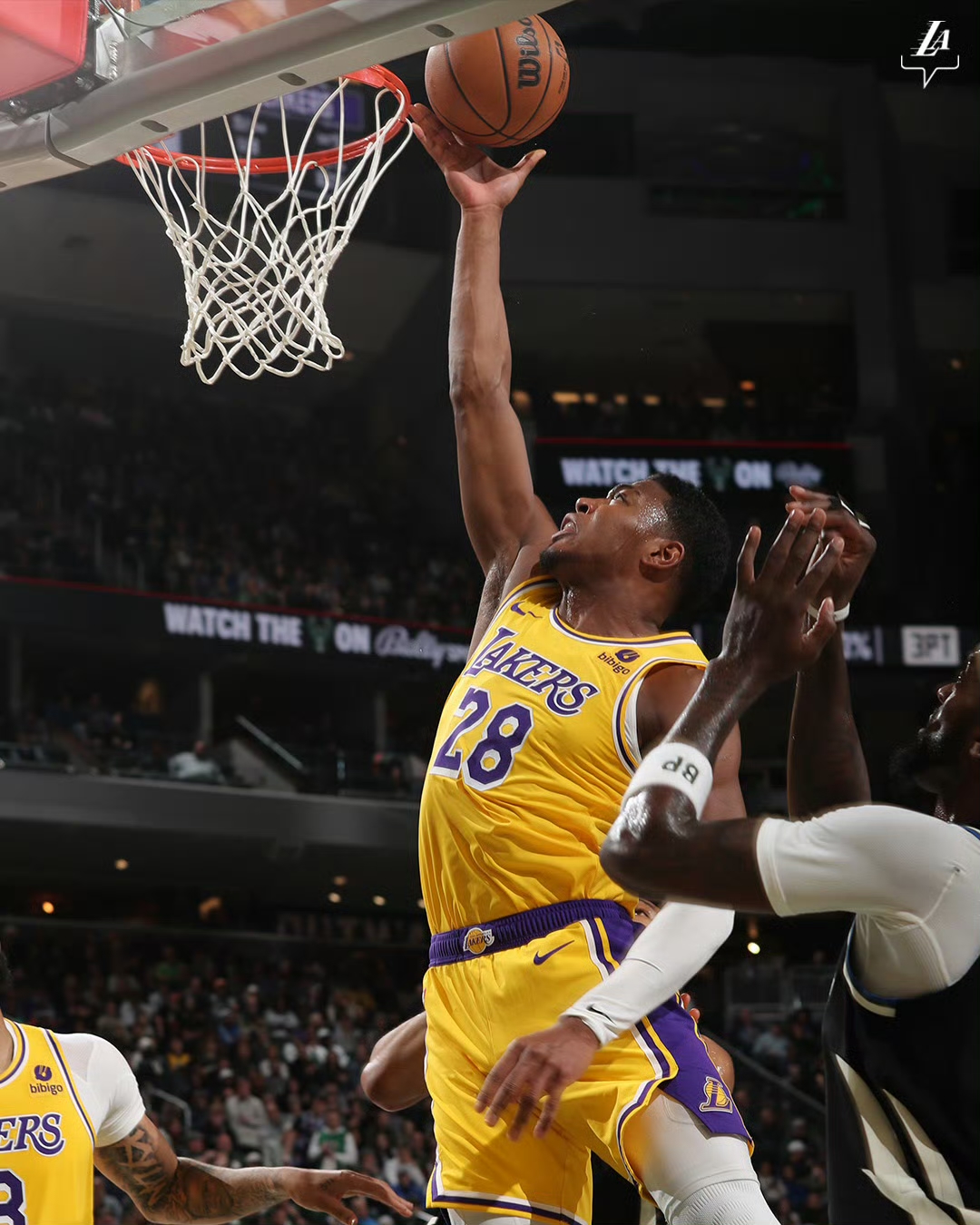 热火险胜篮网，浓眉哥刷新纪录