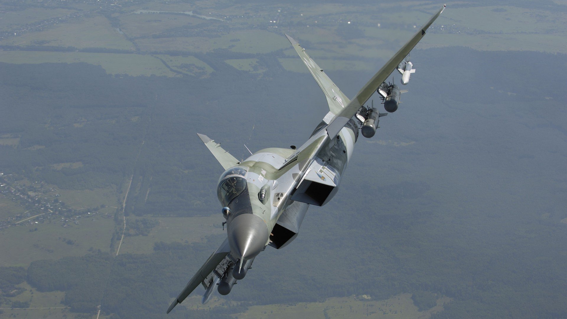 绿茵与键鼠的交响，当意甲焦点战遇见深圳奇才的强势晋级