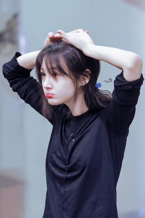 同一天,两种胜利哲学,塔图姆孤星闪耀与热火的团队烈焰