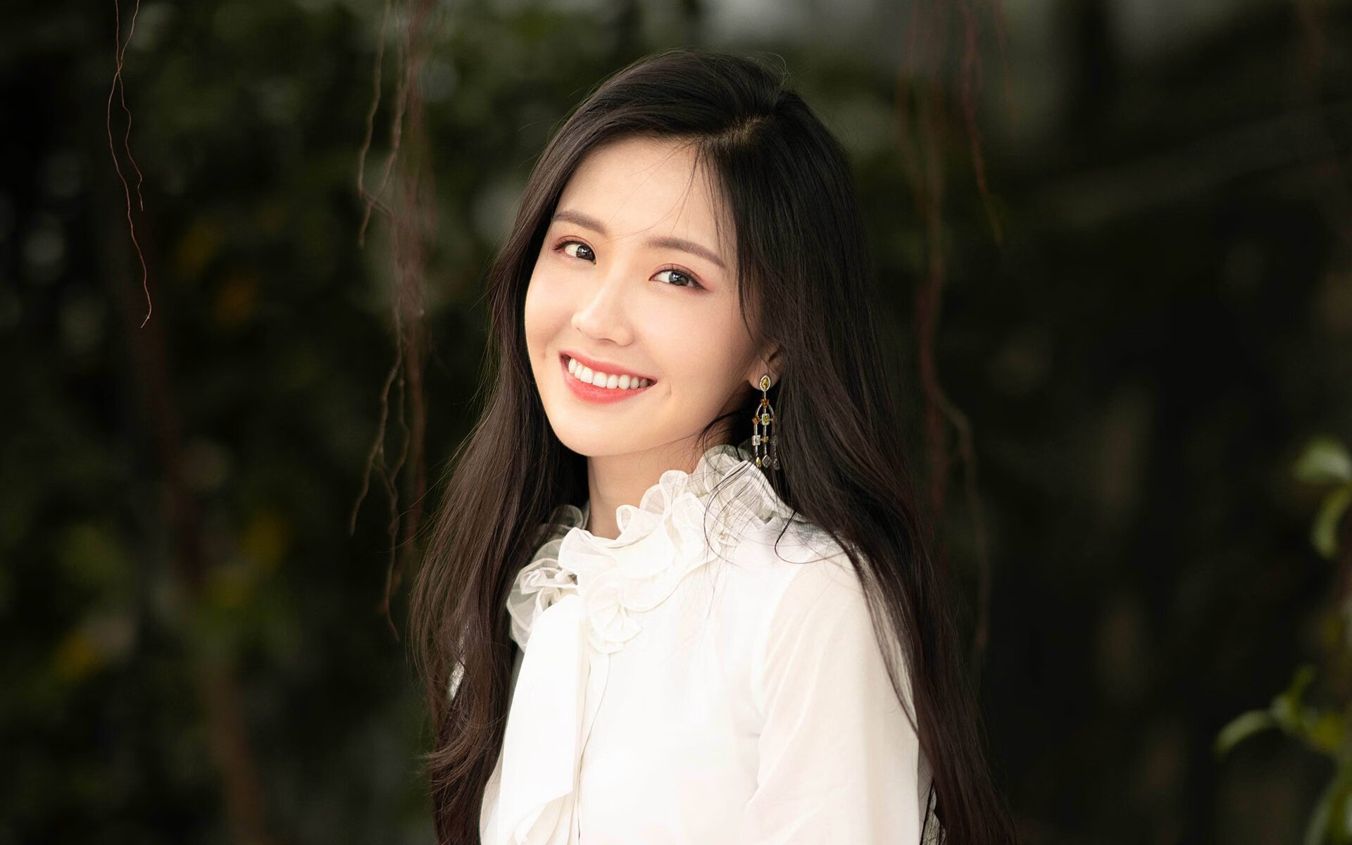 黄金一瞬，永恒回响，伊萨克那一脚如何终结黄潜，定义哥斯达黎加足球的独特信条